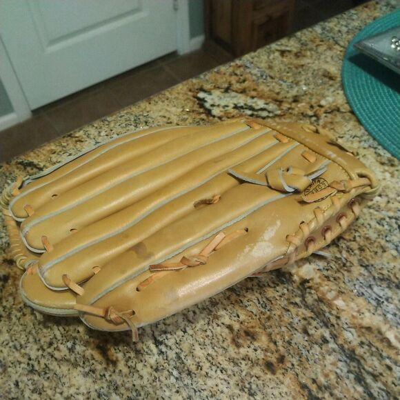 Spalding Dwight Gooden Baseball Glove competition Series nice! - Picture 4 of 12